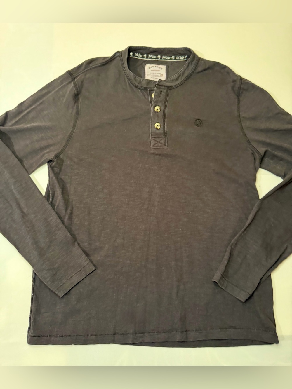 Vtg Y2K Fat Face Shirt Mens L Long Sleeve Henley Cotton Casual Top Faded Washed
